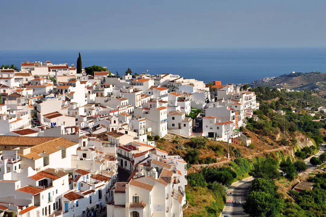 Living in Andalucía Sunshine, Soul — and Smart Wealth Planning main image